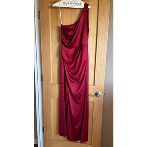 Lulu's Chic Burgundy One-Shoulder Dress
